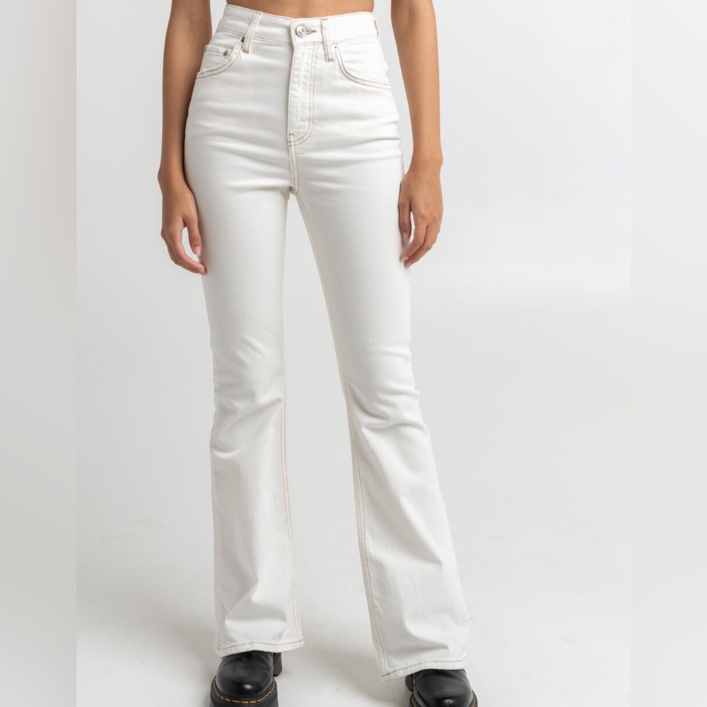 BDG Urban Outfitter Woman Flare Jeans